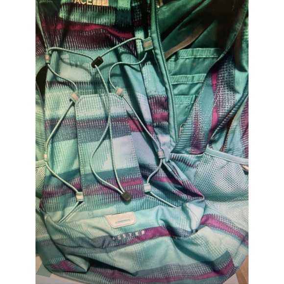 The‎ northface Jester Backpack - Picture 1 of 6